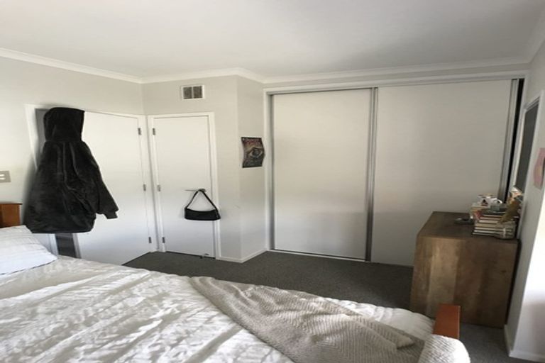 Photo of property in 174 Hobsonville Point Road, Hobsonville, Auckland, 0616