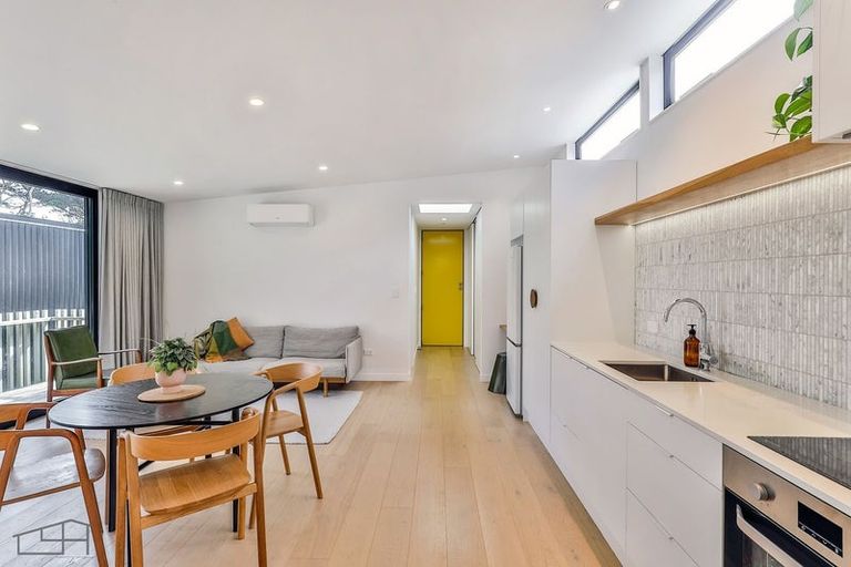 Photo of property in 131e Rosier Road, Glen Eden, Auckland, 0602