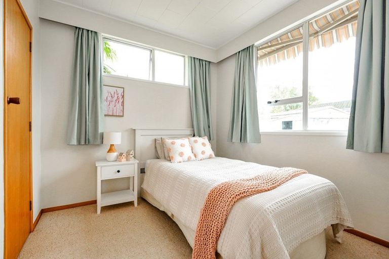 Photo of property in 169 Flaxmere Avenue, Flaxmere, Hastings, 4120