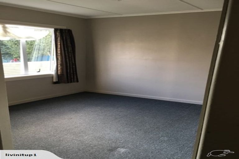 Photo of property in 98 Settlement Road, Papakura, 2110