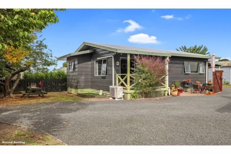 Photo of property in 46 Thames Road, Paeroa, 3600