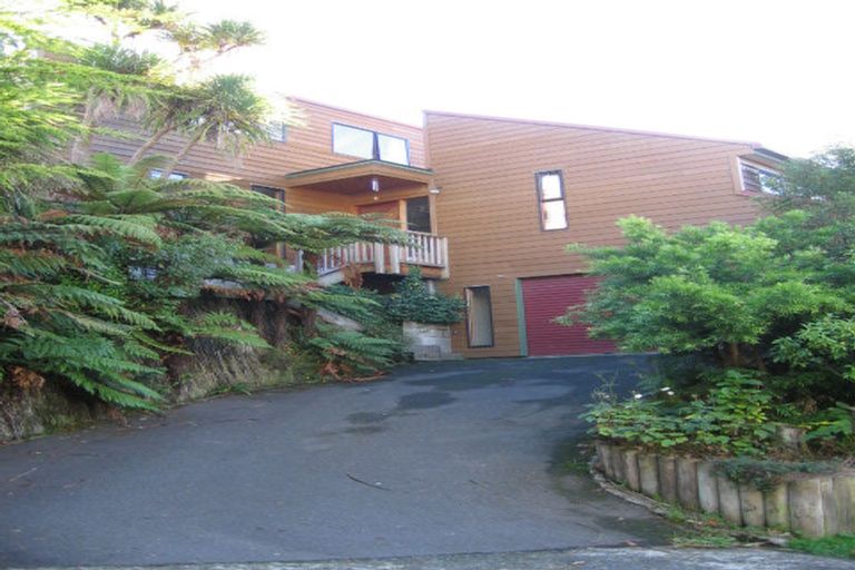 Photo of property in 3 Rokewa Way, Paparangi, Wellington, 6037