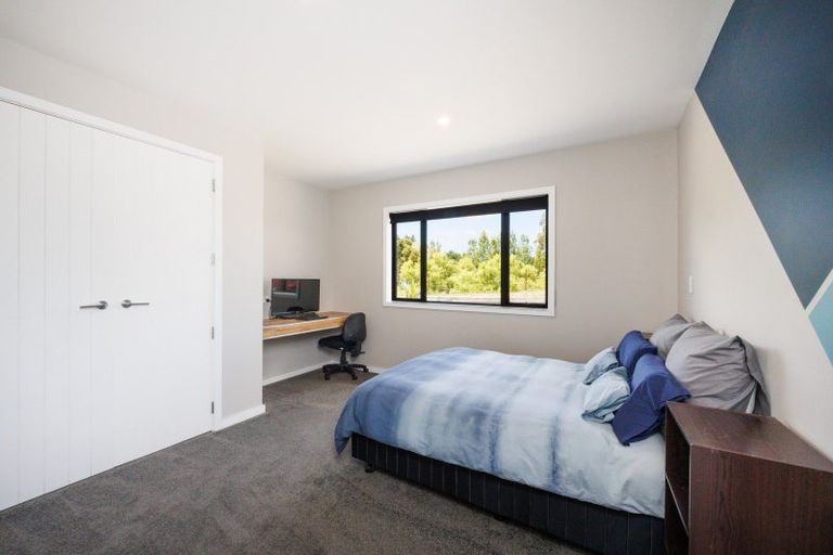 Photo of property in 981 Colyton Road, Bunnythorpe, Feilding, 4775