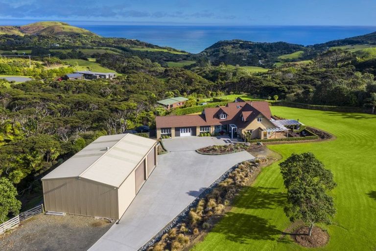 Photo of property in 563 Oaia Road, Muriwai, Waimauku, 0881