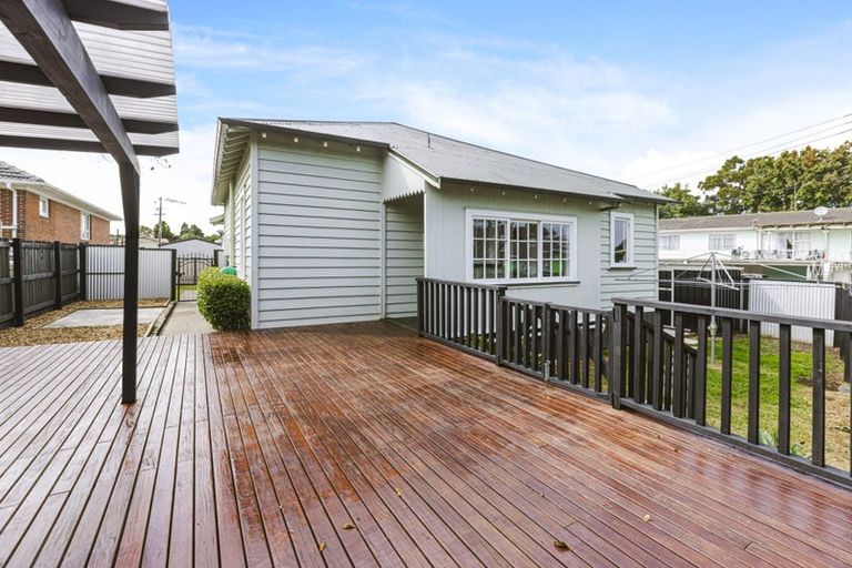 Photo of property in 53a Wallace Road, Papatoetoe, Auckland, 2025