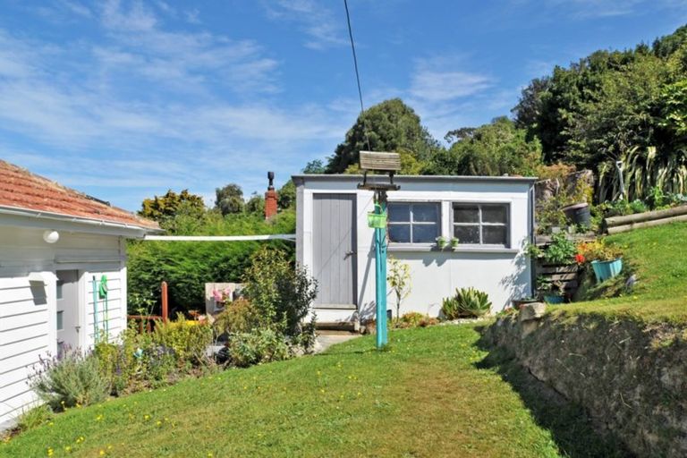 Photo of property in 349 Ravensbourne Road, Maia, Dunedin, 9022