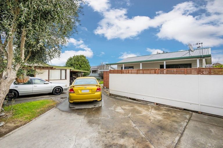 Photo of property in 819 Clive Street, Akina, Hastings, 4122