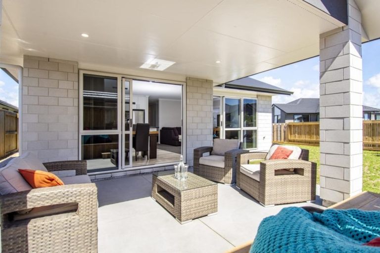 Photo of property in 31 Parkside Mews, Papamoa, 3118