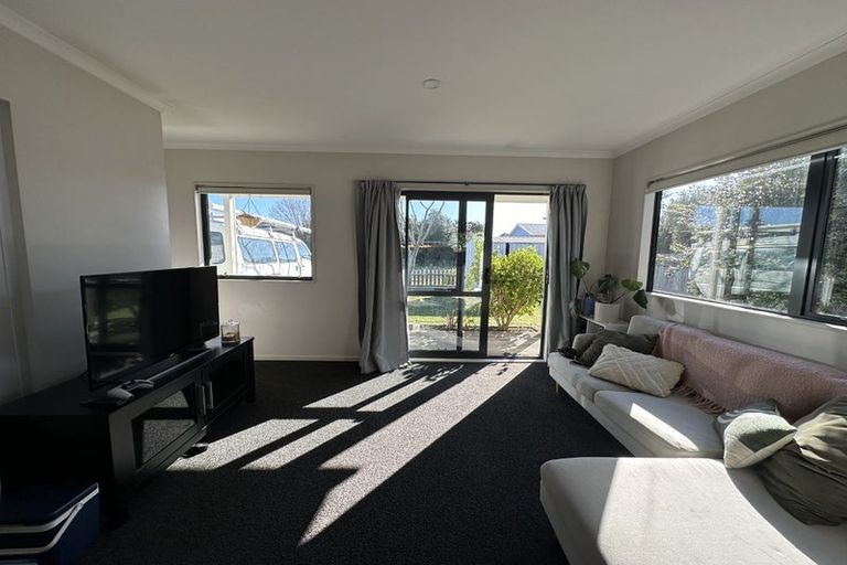 Photo of property in 19 Fourth View Avenue, Beachlands, Auckland, 2018