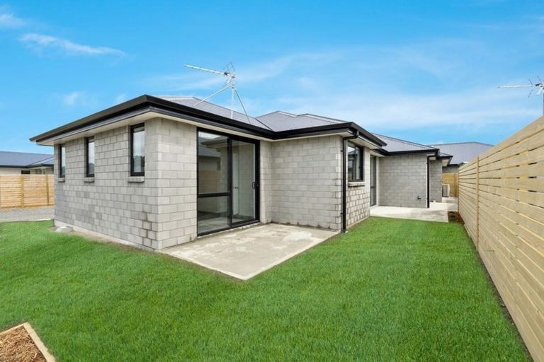 Photo of property in 2 Lilli Lane, Rolleston, 7614