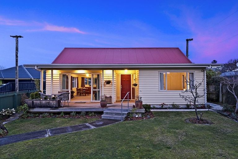 Photo of property in 22 Darley Street, Somerfield, Christchurch, 8024