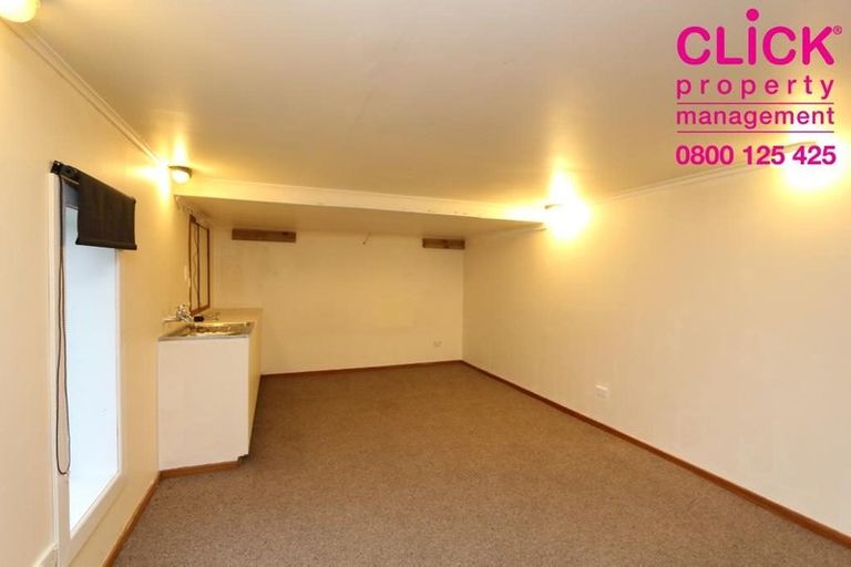 Photo of property in 35 Cockerell Street, Brockville, Dunedin, 9011