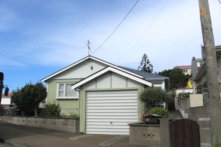 Photo of property in 10 Cairns Street, Rongotai, Wellington, 6022