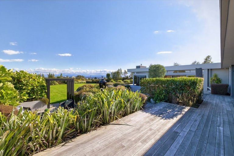 Photo of property in 2 Aglaia Place, Cracroft, Christchurch, 8022