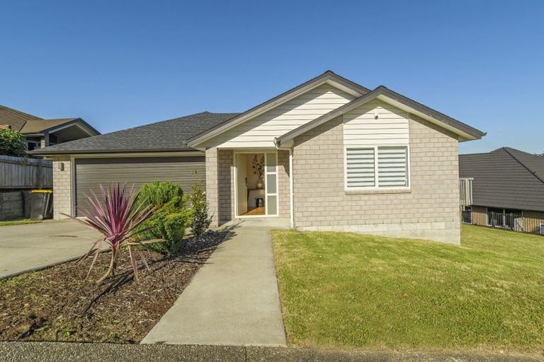 Photo of property in 22 Caldera Crescent, Pyes Pa, Tauranga, 3112
