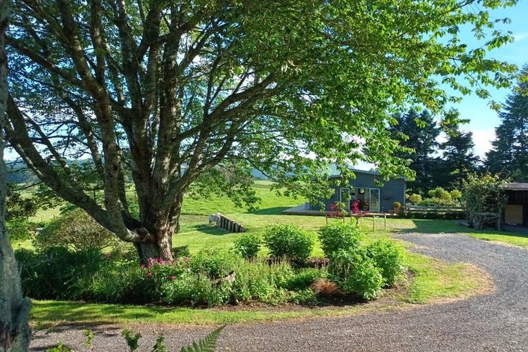 Photo of property in 165 Dalbeth Road, Hamurana, Rotorua, 3072