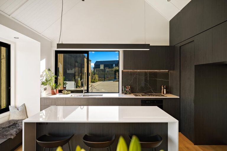 Photo of property in 7 Mckenzies Shute, Jacks Point, Queenstown, 9371