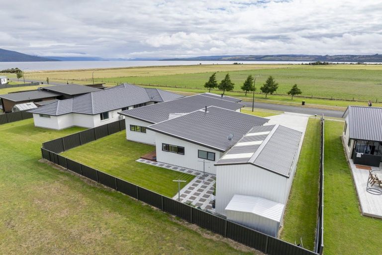 Photo of property in 43 South Arm Drive, Te Anau, 9600