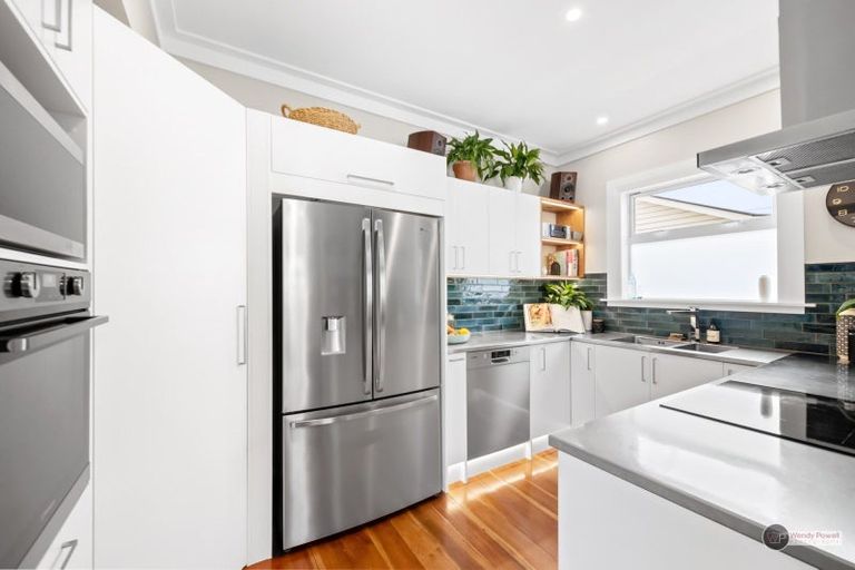 Photo of property in 20 Ava Street, Petone, Lower Hutt, 5012