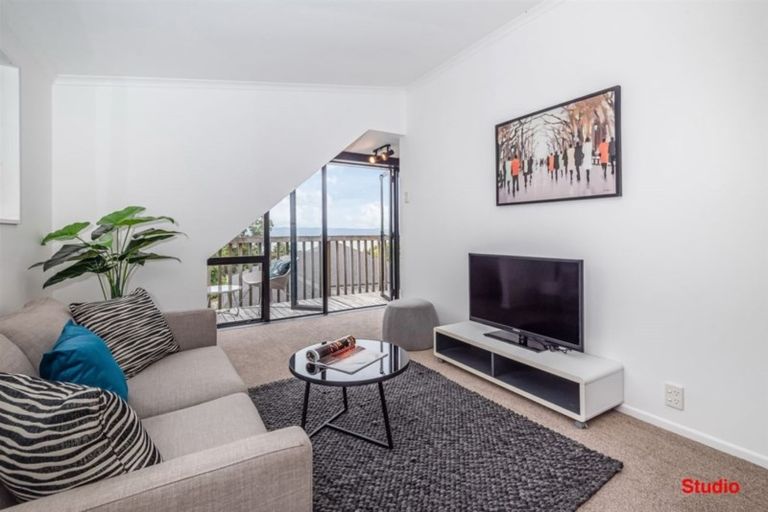 Photo of property in 86 Rangatira Road, Beach Haven, Auckland, 0626