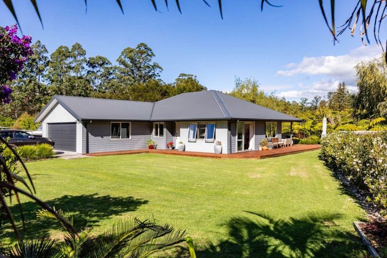 Photo of property in 36 Alderton Drive, Kerikeri, 0230