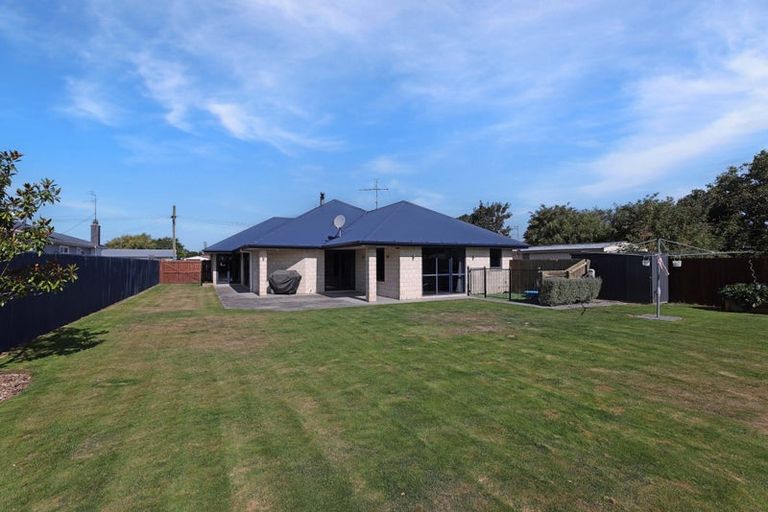 Photo of property in 22 Anne Street, Tinwald, Ashburton, 7700