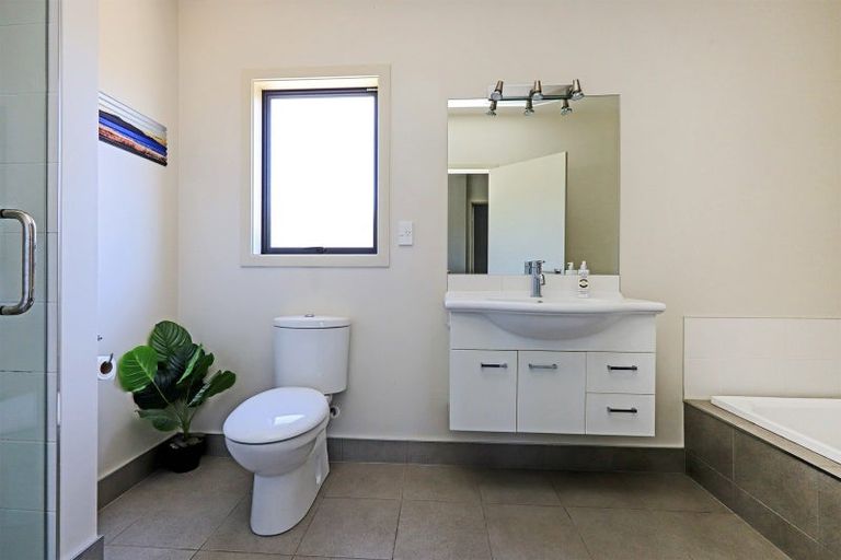 Photo of property in 6 Lardon Place, Frimley, Hastings, 4120