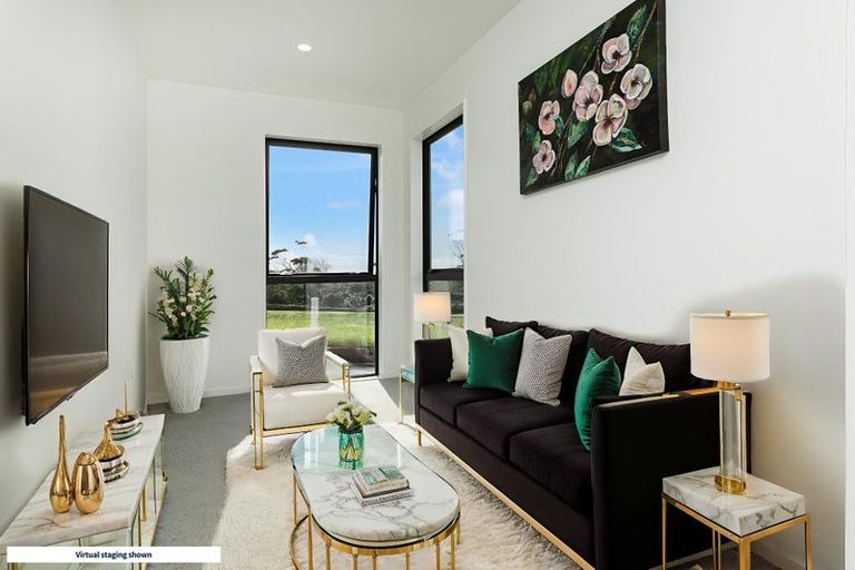 Photo of property in 102 Te Oneroa Way, Long Bay, Auckland, 0630