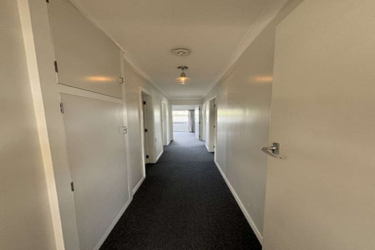 Photo of property in 27 Donnington Street, Parklands, Christchurch, 8083