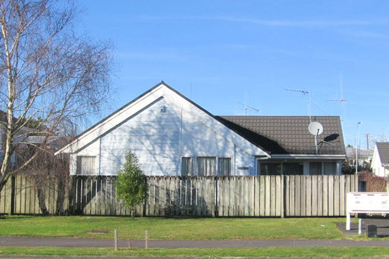 Photo of property in 30 Lorne Street, Melville, Hamilton, 3206