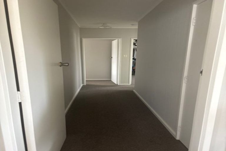 Photo of property in 3 Hilton Road, St Andrews, Hamilton, 3200