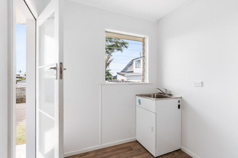 Photo of property in 94 Freyberg Street, Otumoetai, Tauranga, 3110