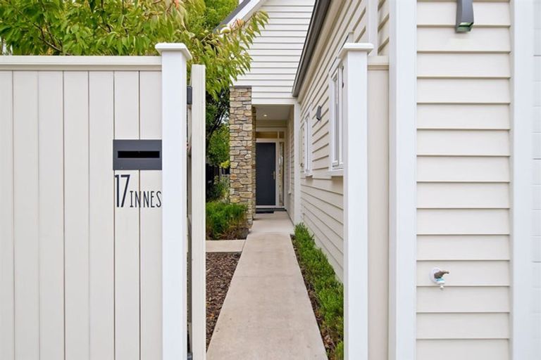 Photo of property in 17 Innes Road, St Albans, Christchurch, 8052