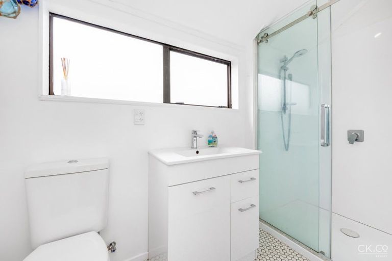 Photo of property in 3 Laredo Grove, Totara Park, Upper Hutt, 5018