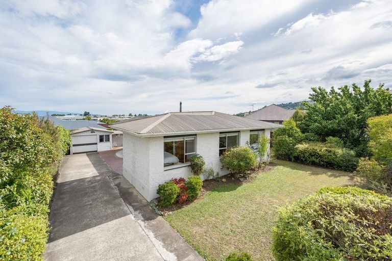 Photo of property in 73 Fergusson Street, Stoke, Nelson, 7011