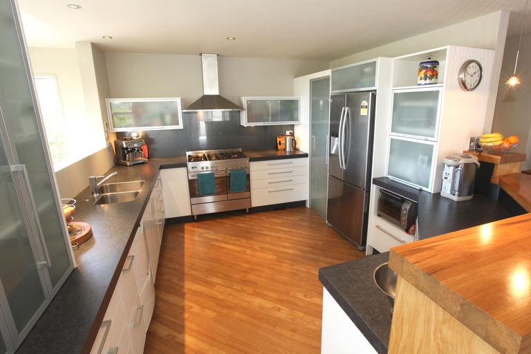 Photo of property in 41 Ranui Street, Dinsdale, Hamilton, 3204