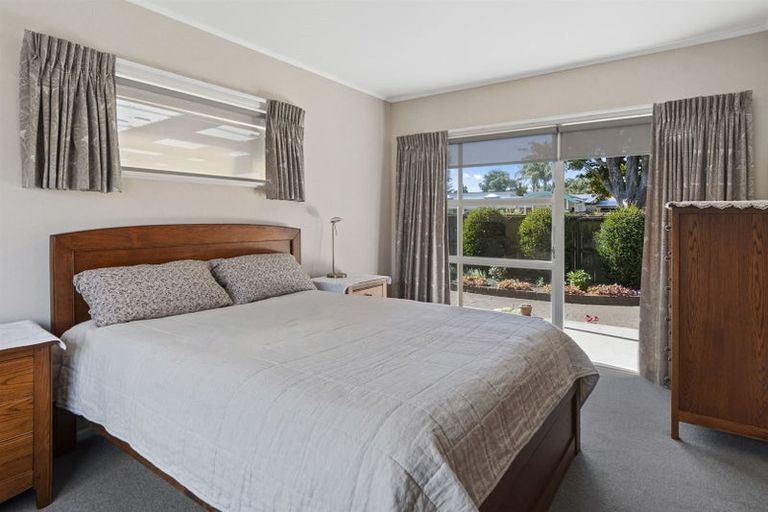 Photo of property in 18 Karaka Road, Otumoetai, Tauranga, 3110