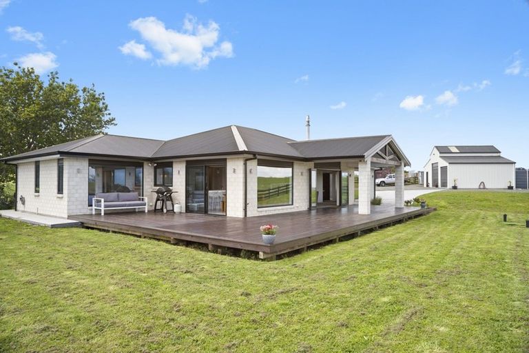 Photo of property in 277a Bald Hill Road, Waiuku, 2681