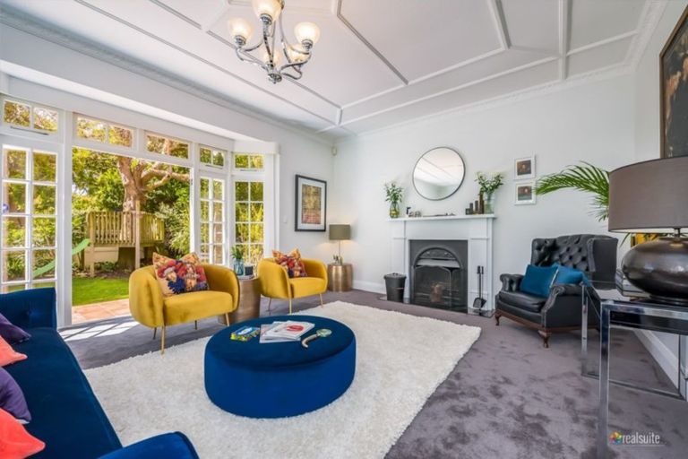 Photo of property in 22 Penrose Street, Woburn, Lower Hutt, 5010