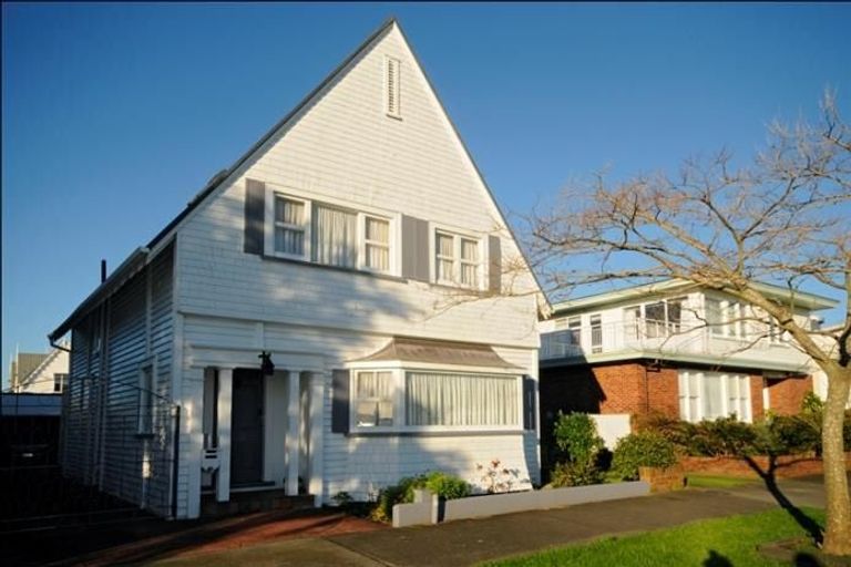 Photo of property in 10 Goldie Street, Saint Heliers, Auckland, 1071