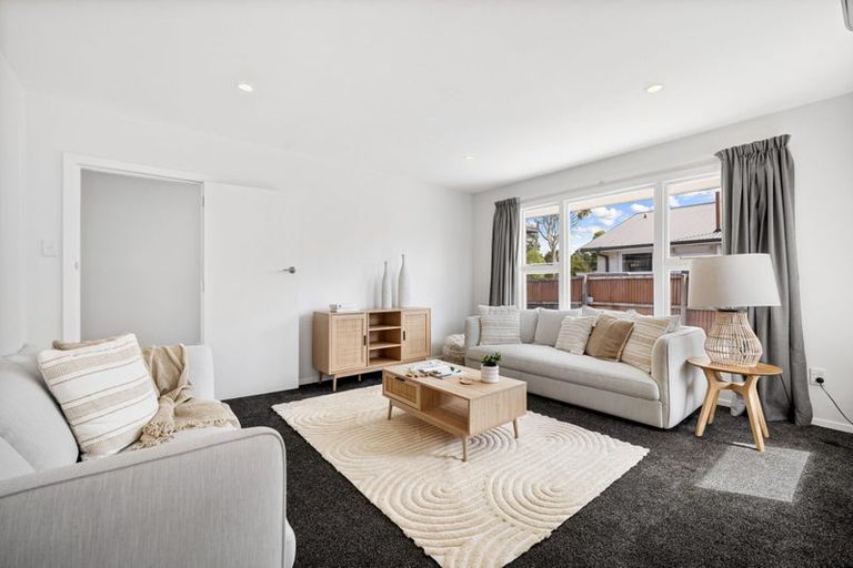 Photo of property in 15 Vancouver Crescent, Wainoni, Christchurch, 8061