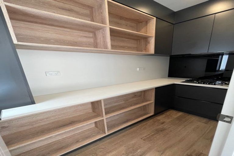 Photo of property in 4 Celestial Crescent, Orewa, 0931