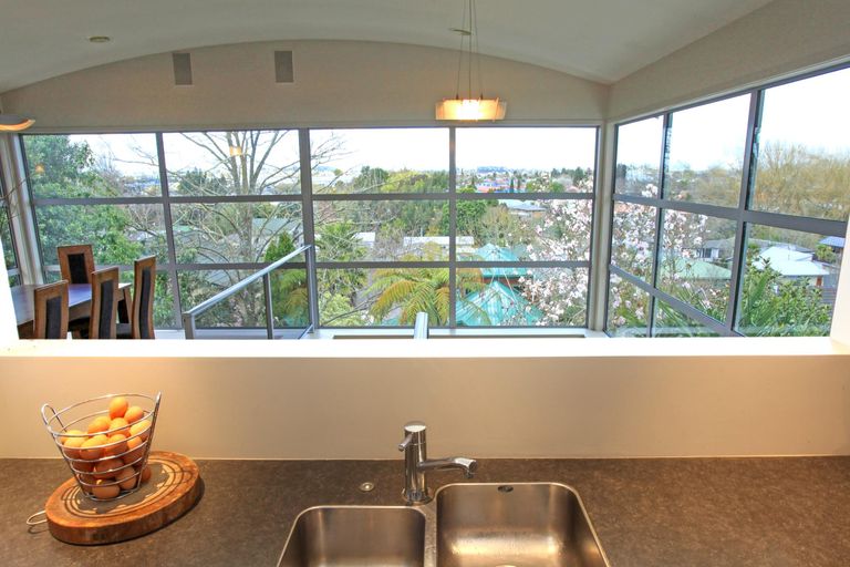 Photo of property in 41 Ranui Street, Dinsdale, Hamilton, 3204