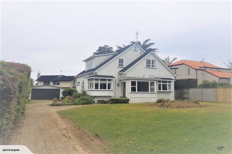 Photo of property in 3 Crete Avenue, Milford, Auckland, 0620