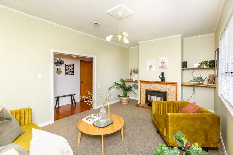 Photo of property in 79 Brooklands Road, Brooklands, New Plymouth, 4310