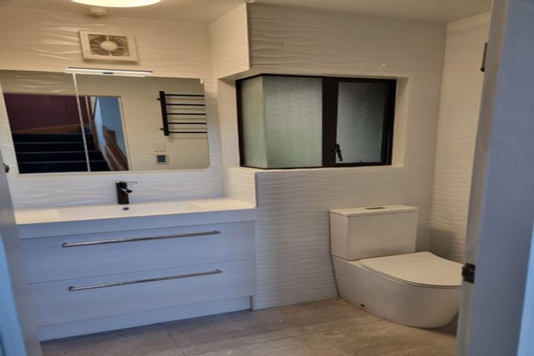 Photo of property in 2/59 Redvers Drive, Belmont, Lower Hutt, 5010