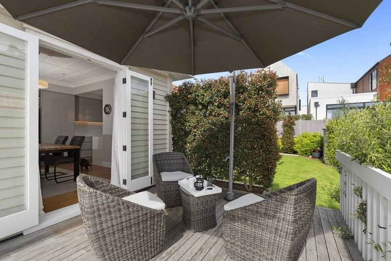 Photo of property in 8 Sunderland Avenue, Hobsonville, Auckland, 0616