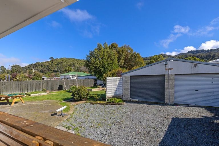 Photo of property in 81 Watt Street, Featherston, 5710