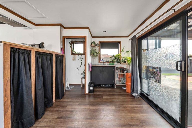 Photo of property in 126 Miranda Street, Stratford, 4332