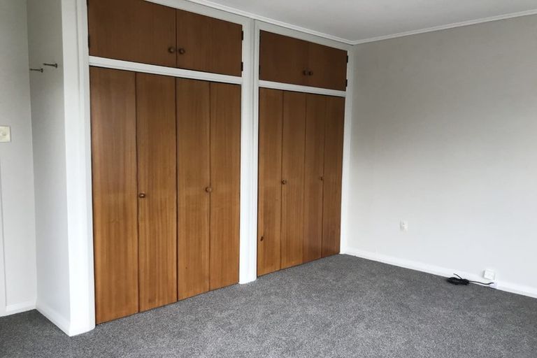 Photo of property in 128 Waikawa Road, Picton, 7220